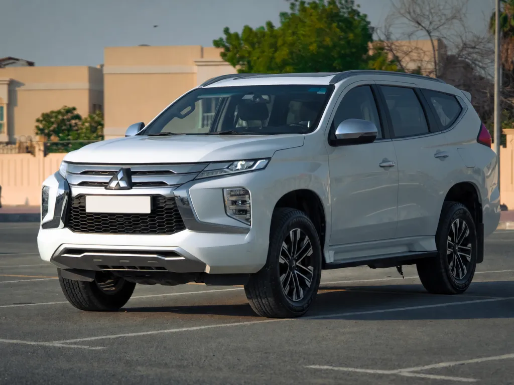 Mitsubishi Monterosports 2023 #1